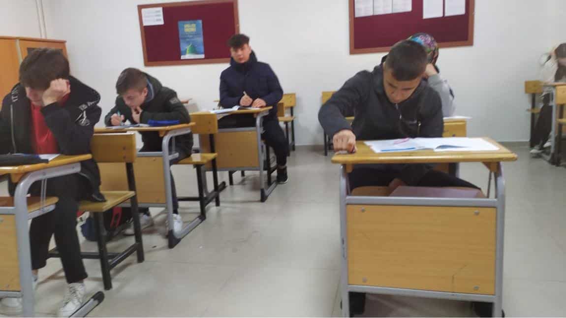 12.Sınıf Öğrencilerimize TYT Deneme Sınavı yapıldı.